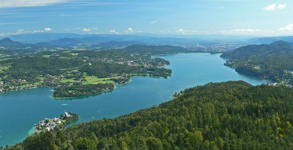 Blick über den Wörthersee bei Klagenfurt